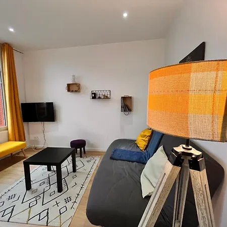 La Butte Apartment *